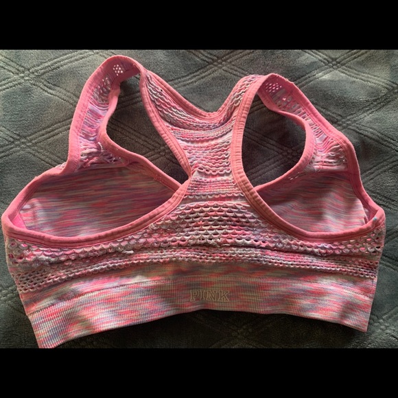 Sports bra. - Picture 3 of 3